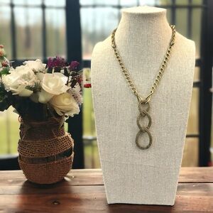 Stunning Liz Claiborne Necklace, Antique Gold Finish, Great Condition